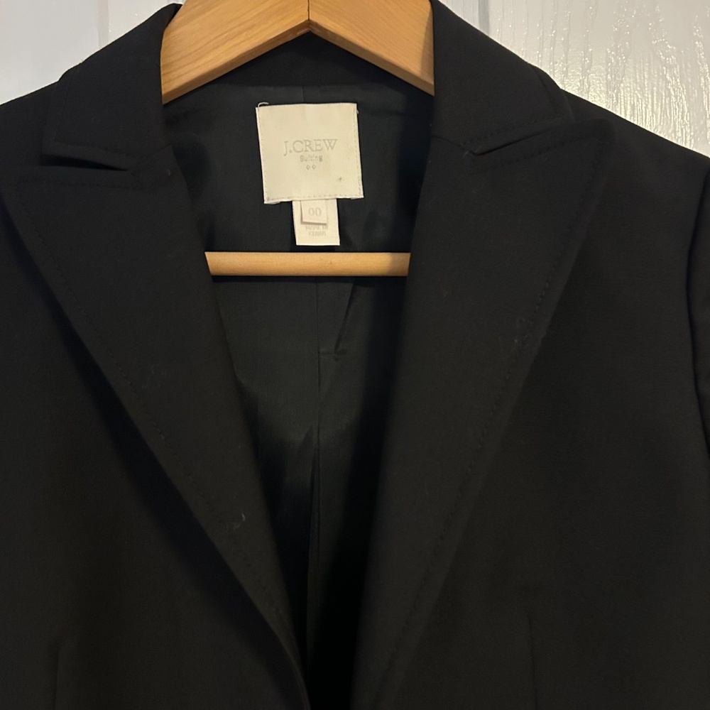 J Crew Suiting, black blazer, Sz 00 - Picture 2 of 4